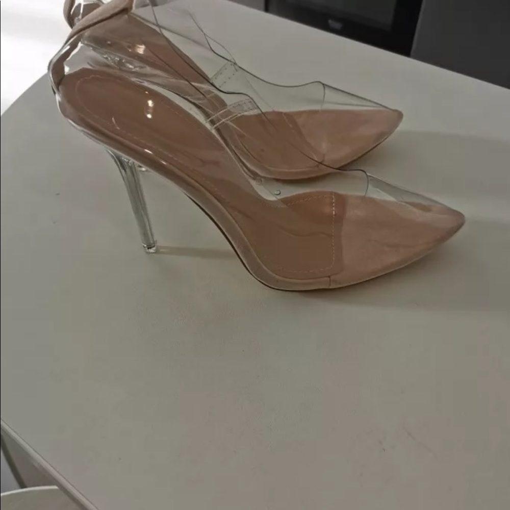 Nude sandal